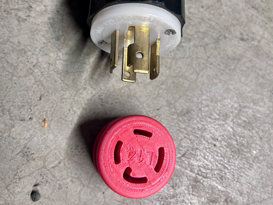 L14 electrical plug cover - safety cover