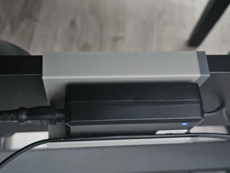 Roland FP10/30 soporte fuente de alimentación