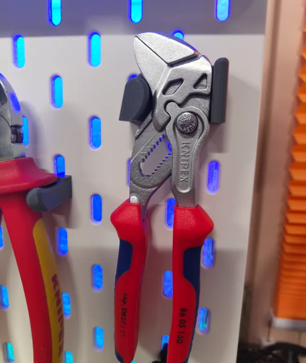 https://makerworld.bblmw.com/makerworld/model/USceb0b8bd11522b/design/2024-11-02_978b4d76952f.jpg