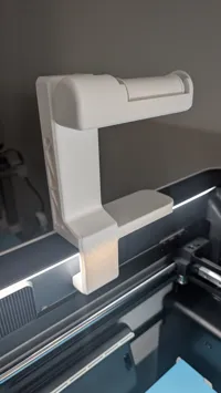 Custom brim added to vertical mount