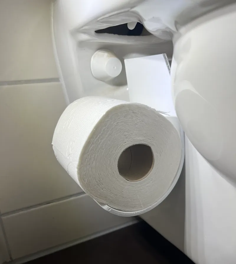 Toilet paper holder