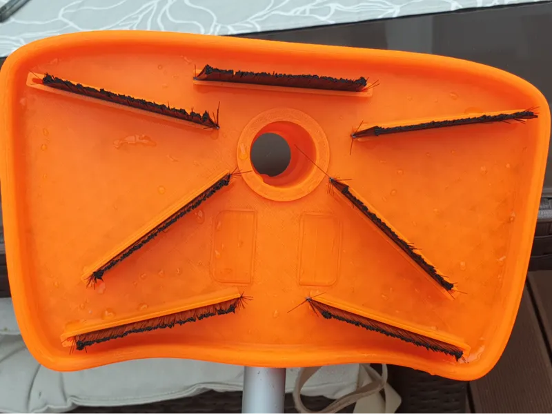 Pool Suctionbroom / Saugschrubber