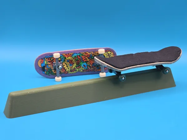 https://makerworld.bblmw.com/makerworld/model/UScec7c78e694eb7/design/2025-08-29_71633de922885.jpg