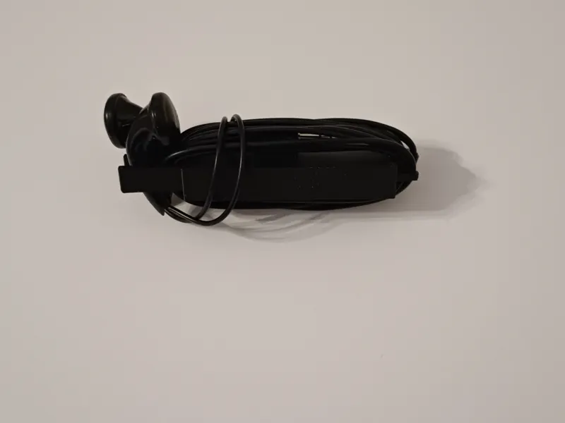 Halter für Kabelkopfhörer (auch für USB-C)