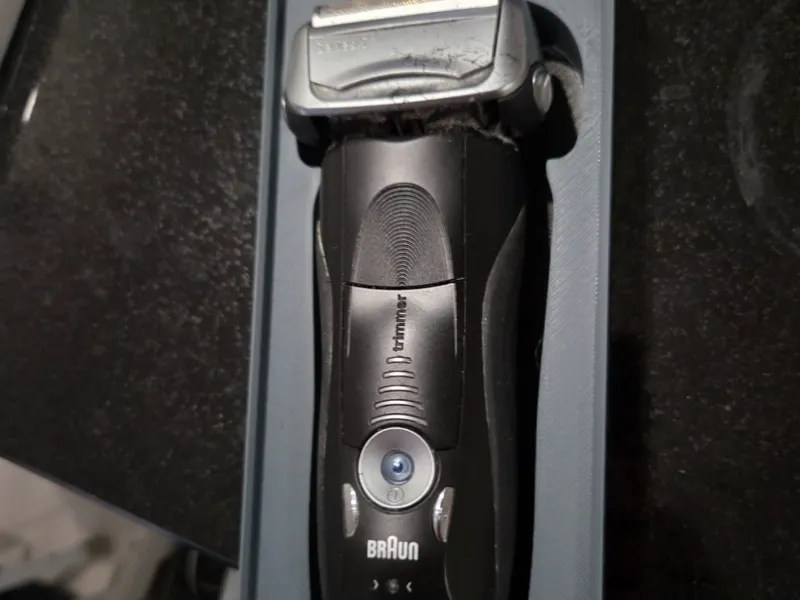 braun razor holder