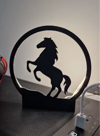 Cheval Cabré Led