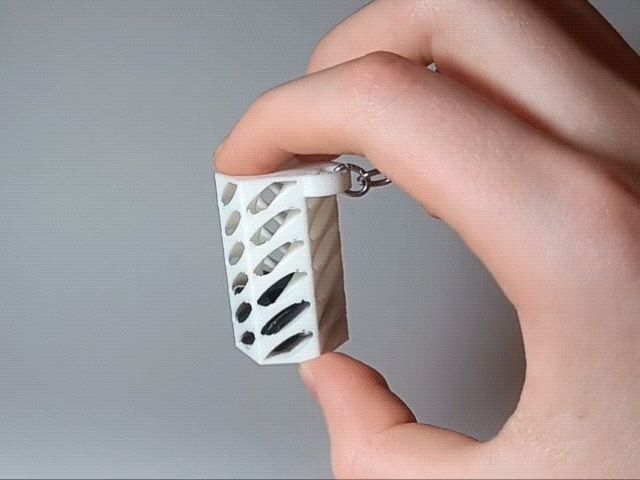 Hexagon Vortex Keychain – Satisfying Twist 