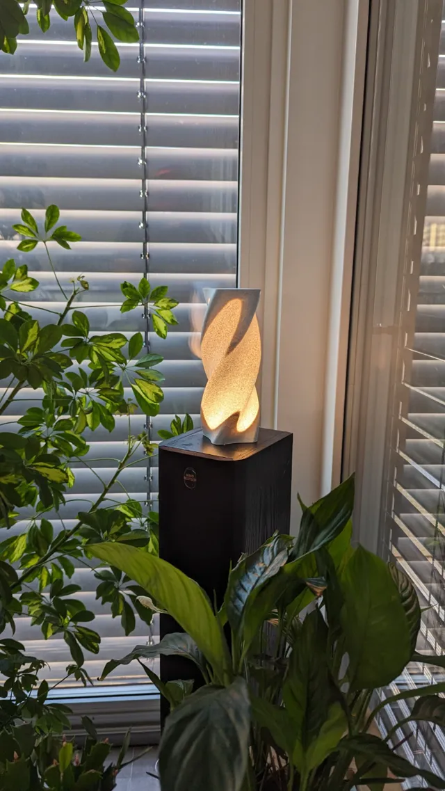 Swirled Lamp Shade V2 for LED Kit 001