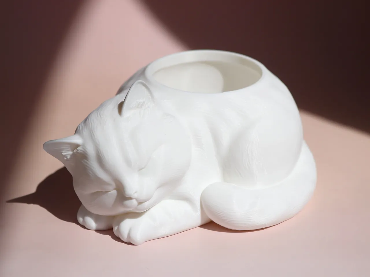 Sleeping Cat Planter / Pen Holder view 4