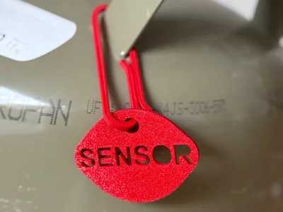 "Sensor" tag for gas cylinders