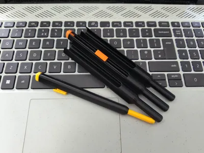 Slim case for mechanical carpenter pencil (MMM)