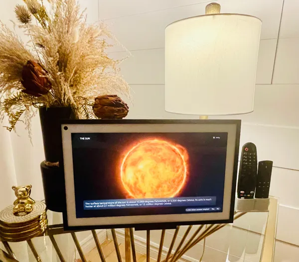 Support bas profil pour Echo Show 15