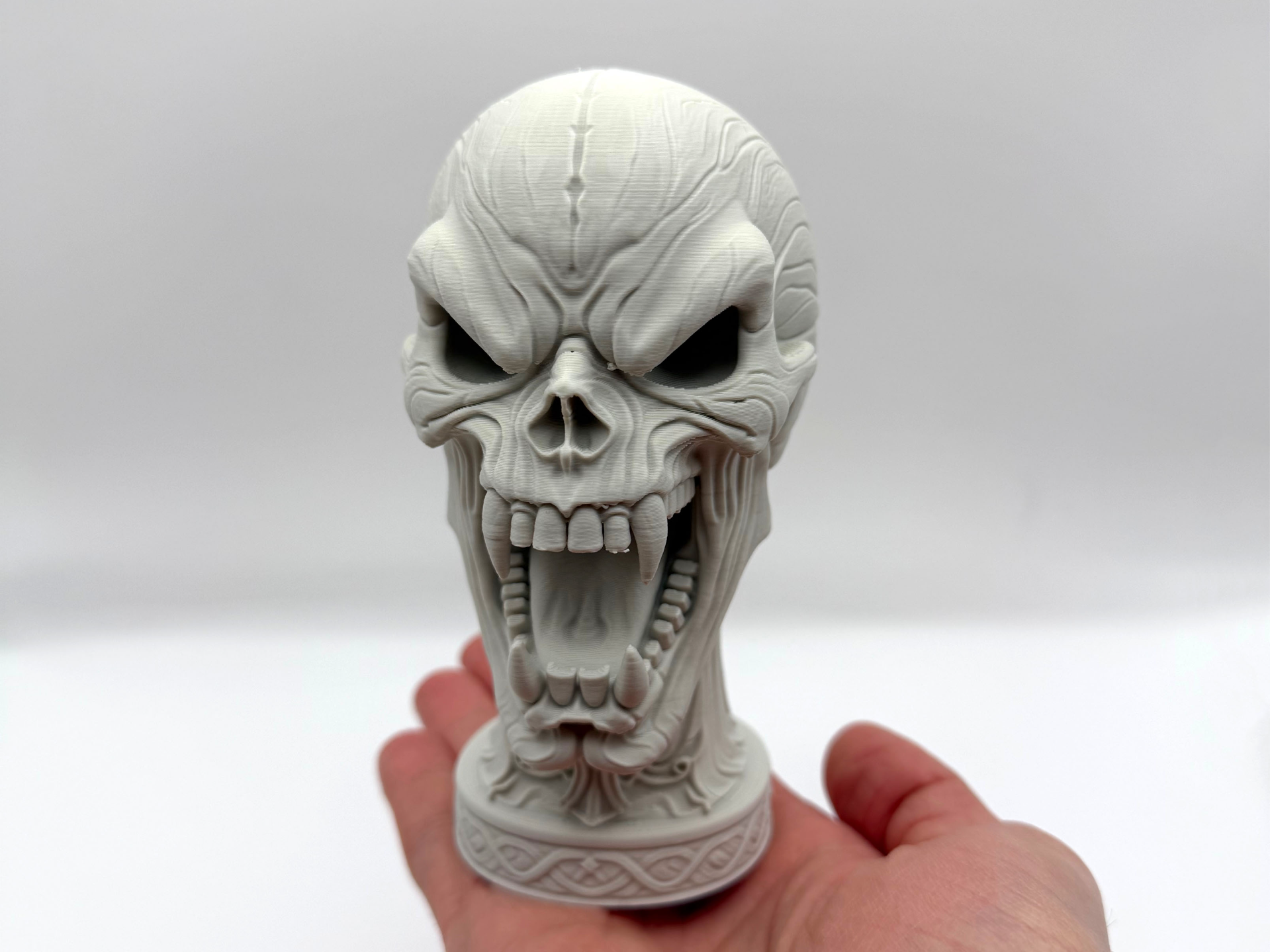 Screaming Evil Skull