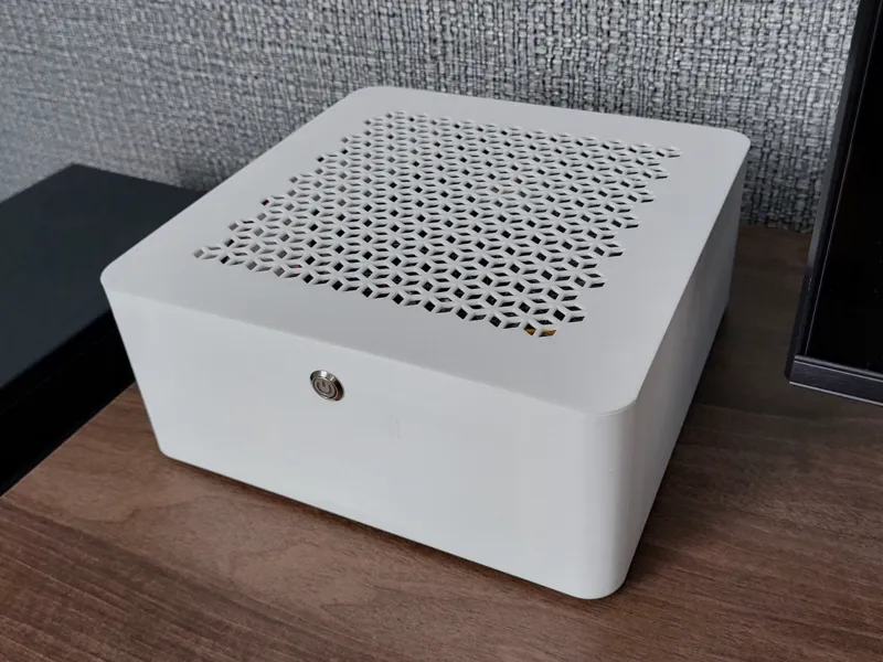 PC Case (Mini-ITX)