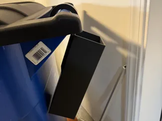 Trash Bin with Hanging Hook