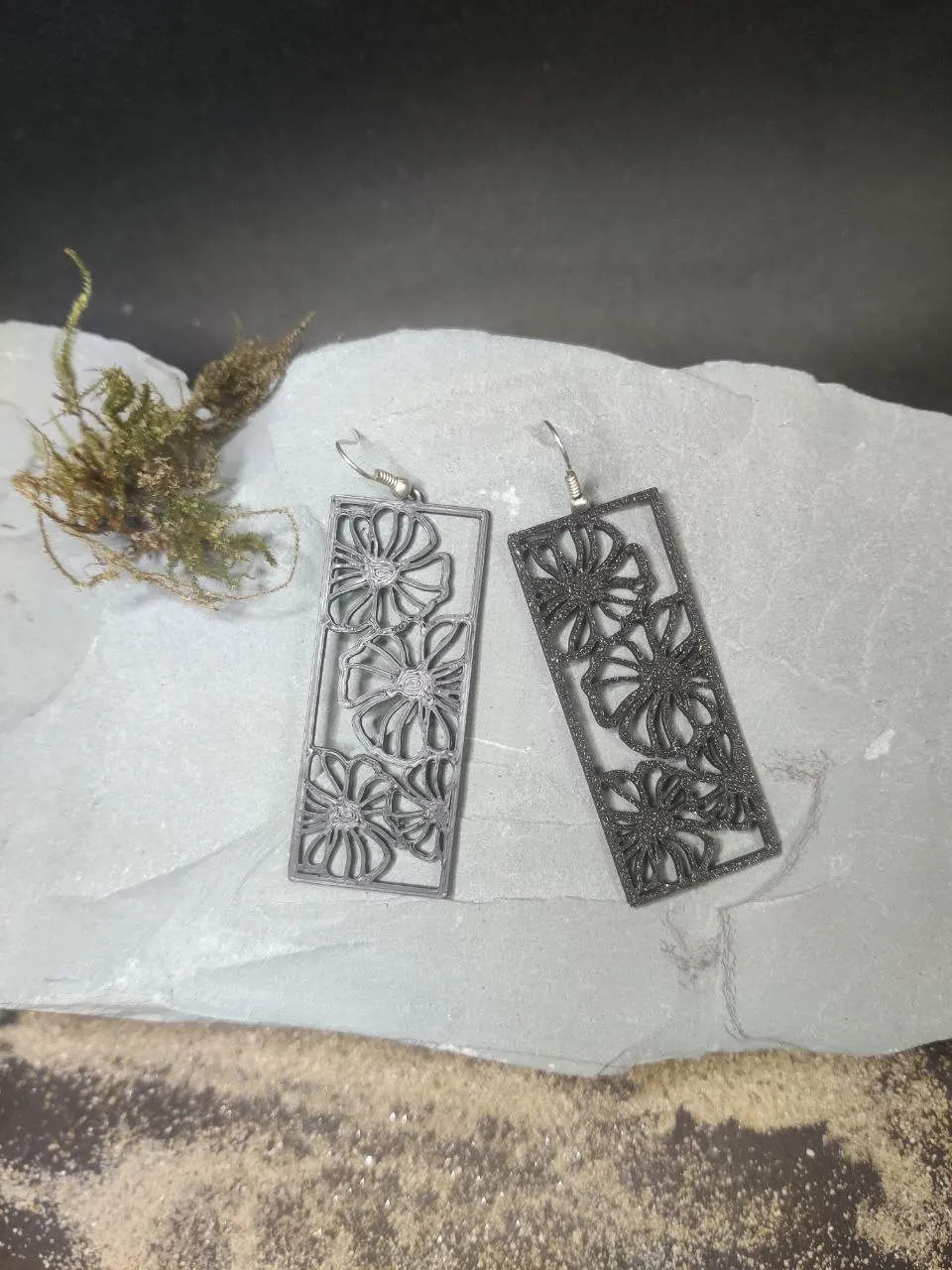 Petalframe Earrings view 3
