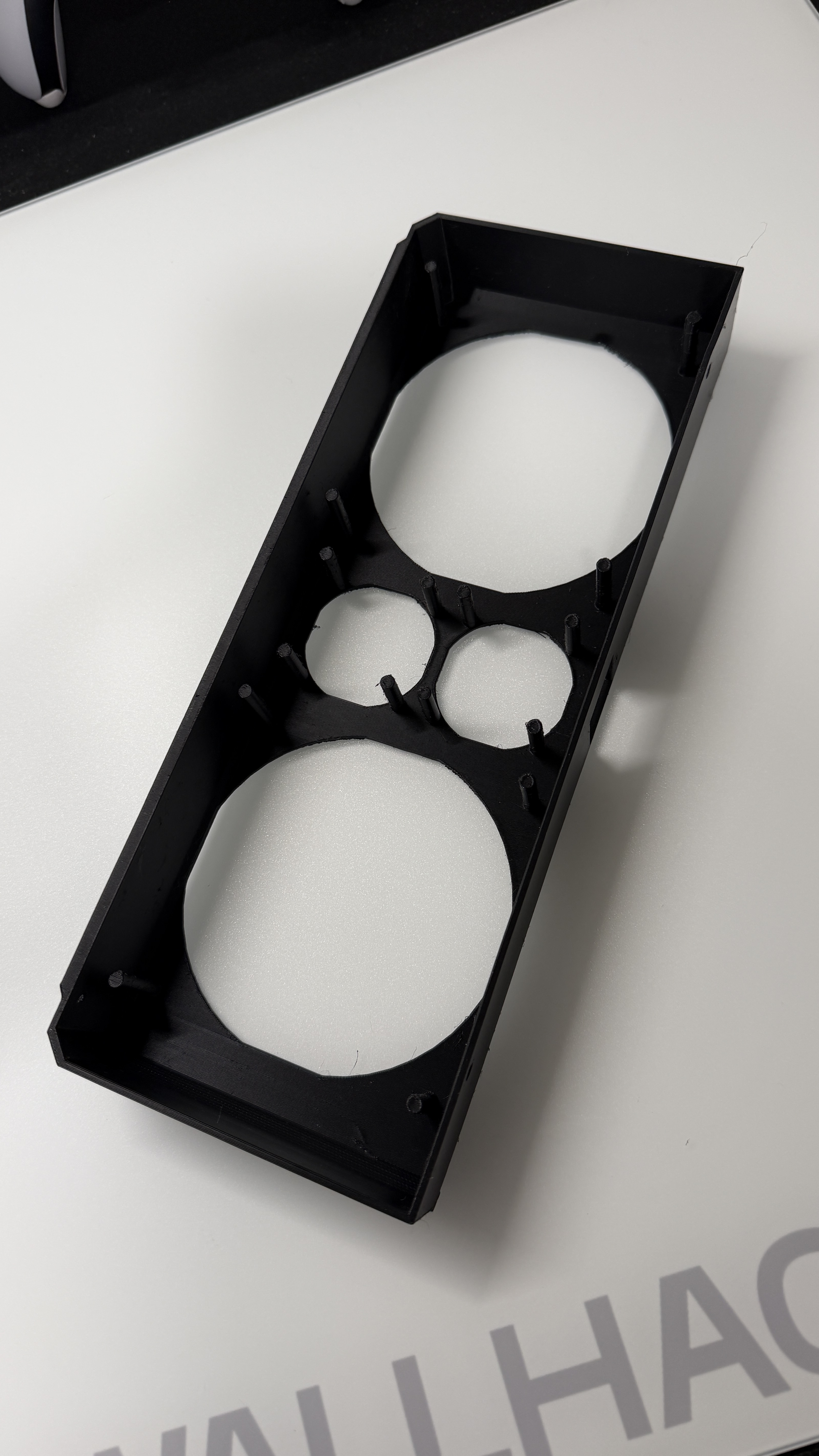 Miniatura 2 do modelo 3D GPU Shroud ( Nocuta Mod )