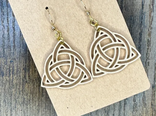 Trinity Knot Keychain/Earrings