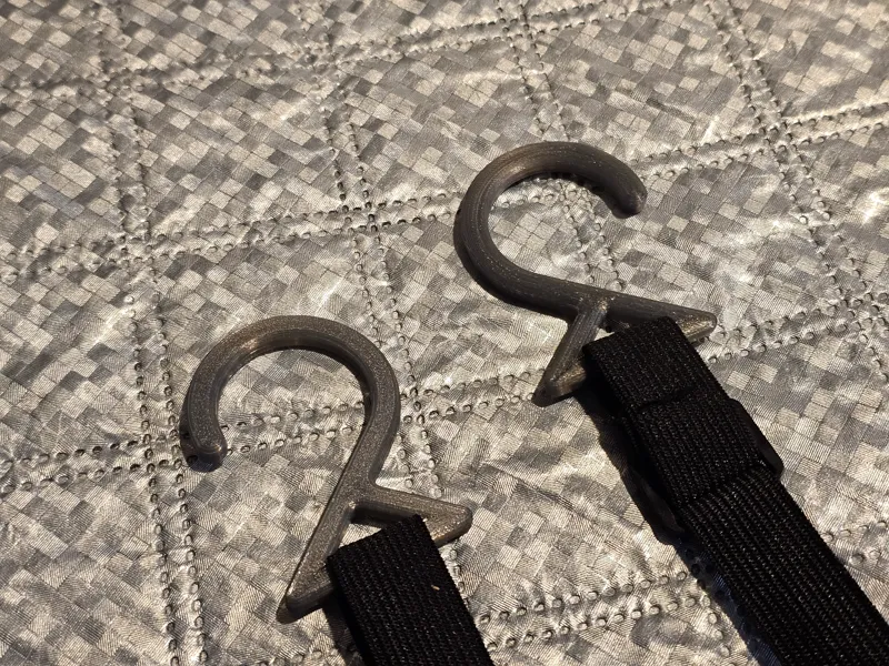 Windshield snow cover replacement hook