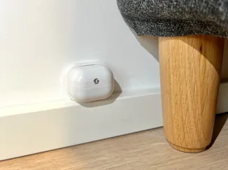 Shelly Blu Motion Clip für Türrahmen / Randleiste