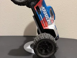 Kraton Grom Vertical Stand