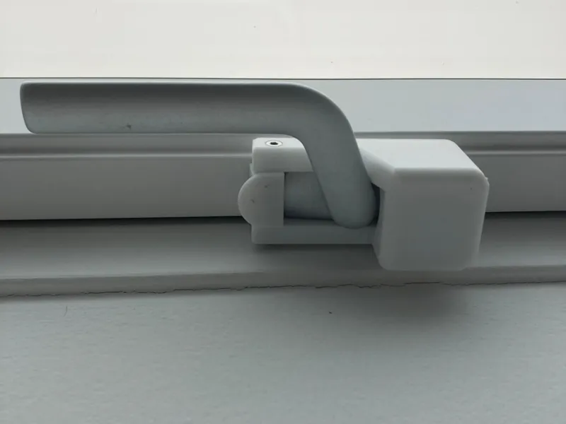 Dachfenster Verriegelung