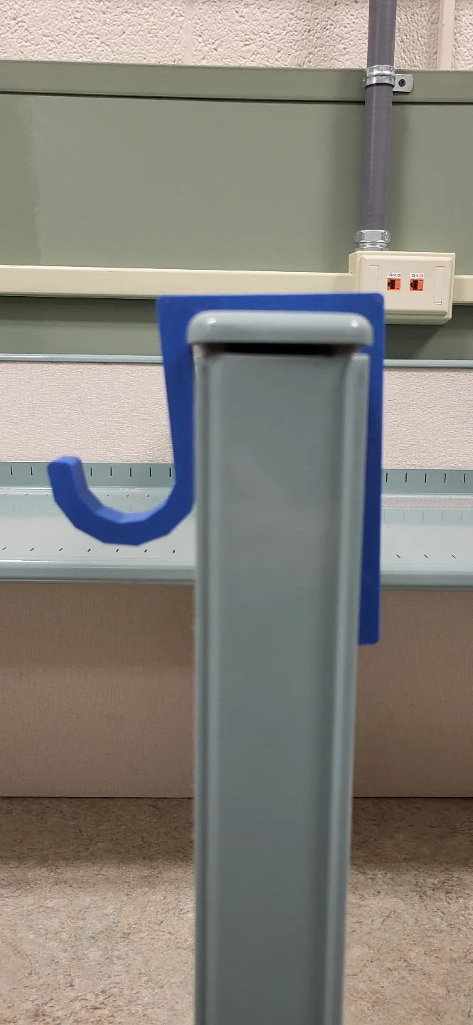 Cubicle coat hook