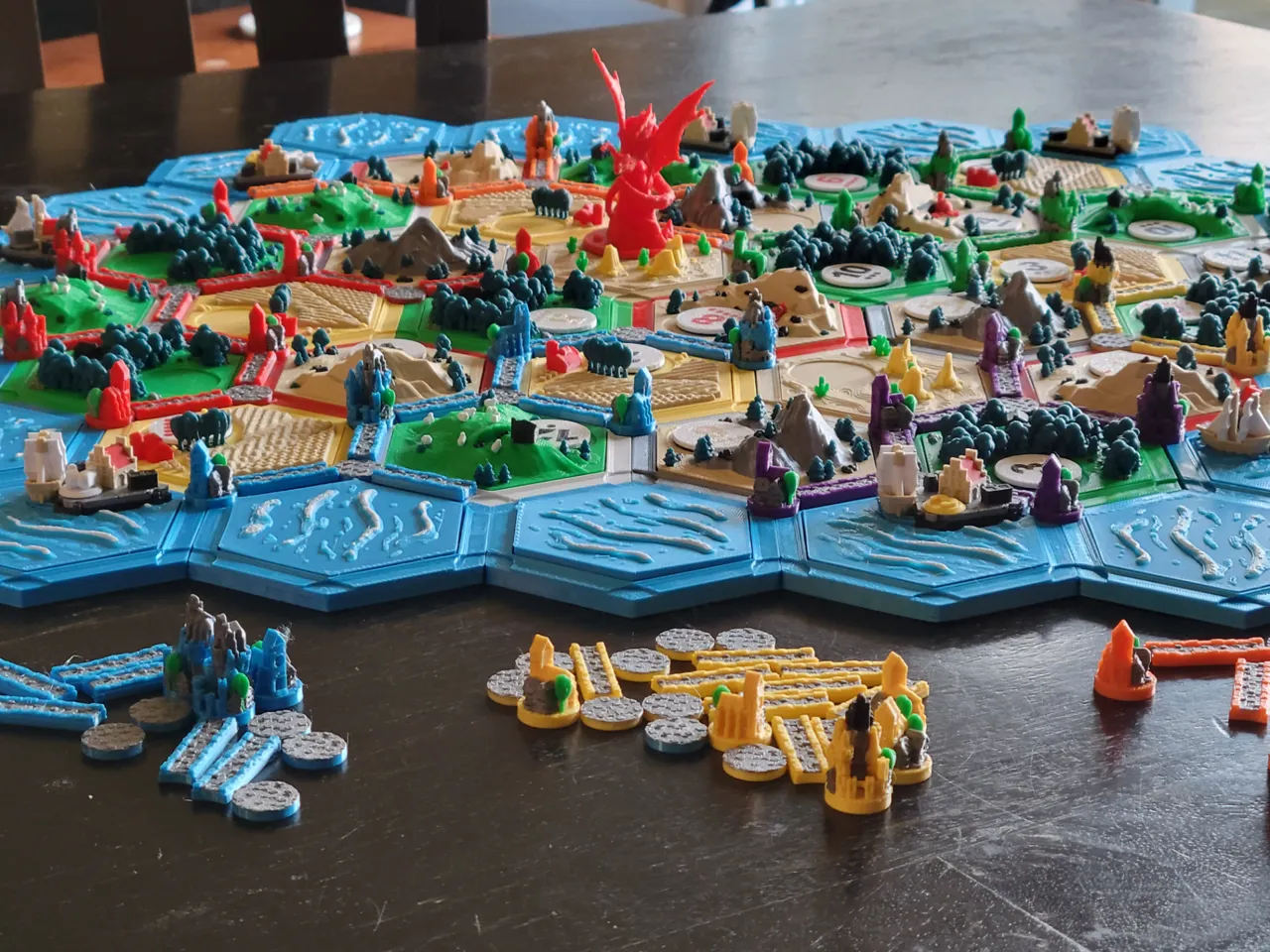 Settlers of Catan:Base Game & 5-6 Player Expansion view 2