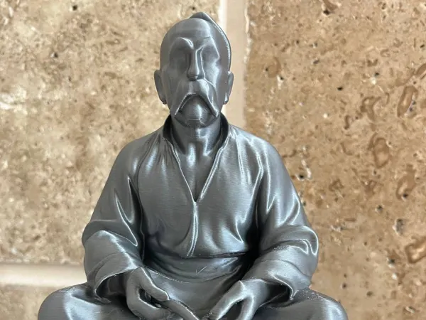 Statuette de cosaque à la pipe