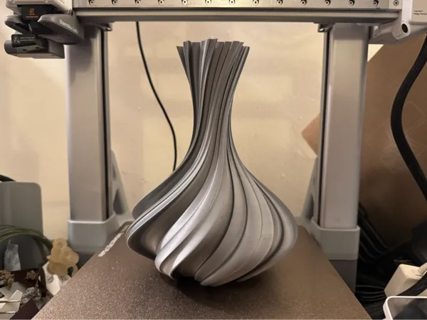 https://makerworld.bblmw.com/makerworld/model/UScf384eca406395/design/2025-03-17_c894afa9400c5.jpg