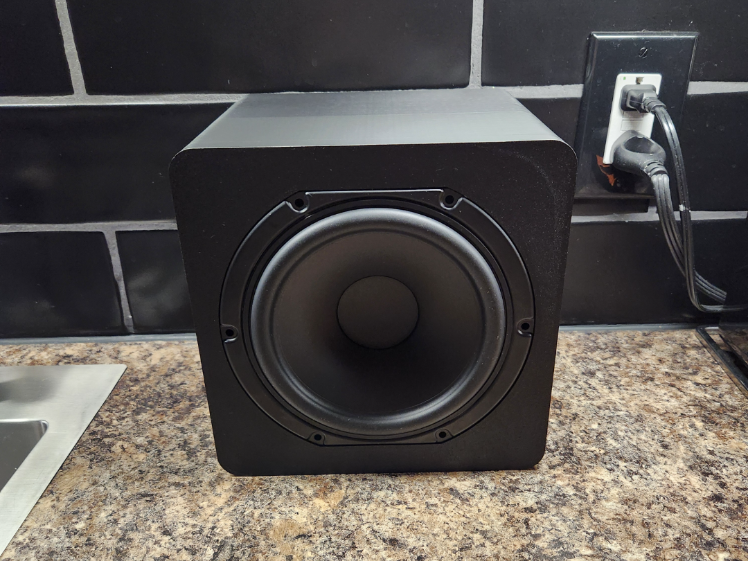 Enclosure for Peerless SDS-160 speaker 6.5''