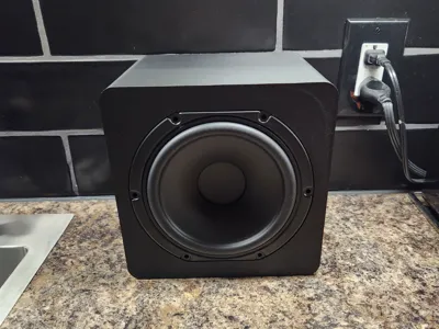 Enclosure for Peerless SDS-160 speaker 6.5''