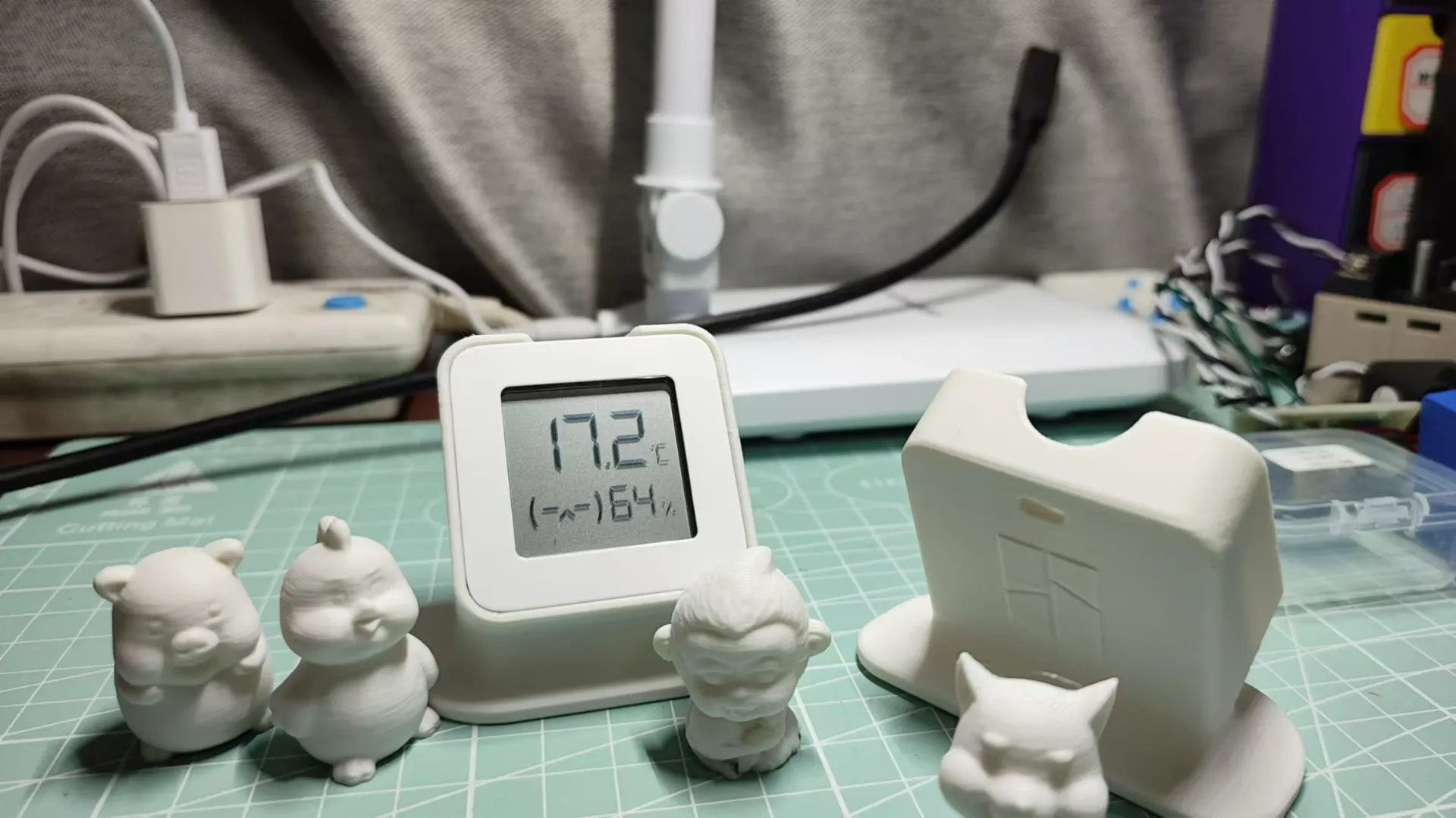 Miniatura 2 do modelo 3D 小米智能温湿度计2桌面支架
