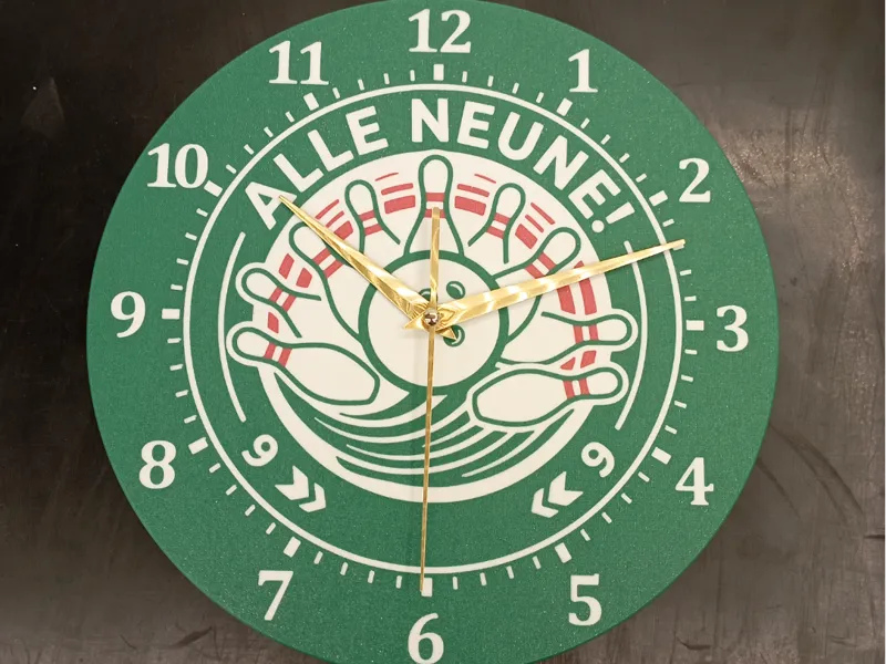 Kegeln Uhr
