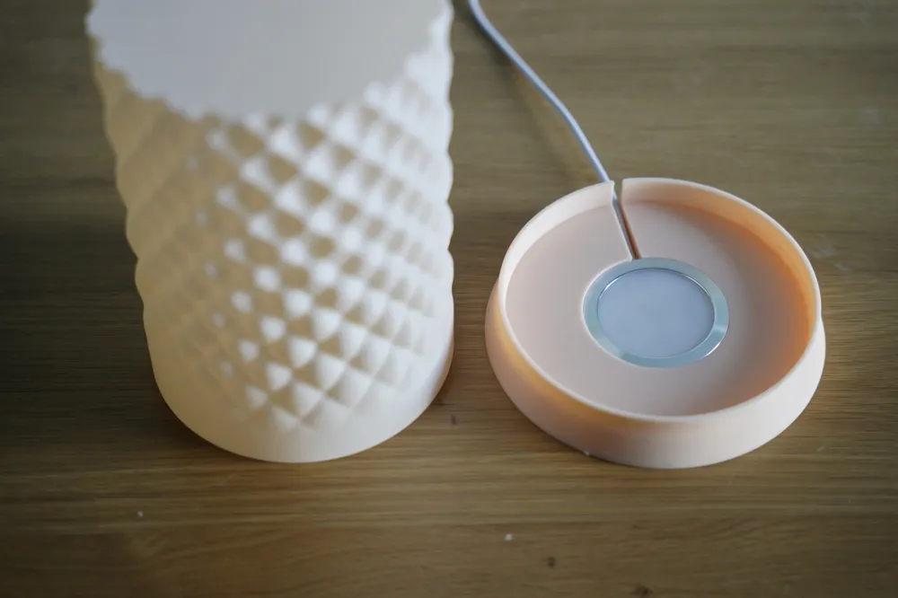 Lamp v1 - Free 3D Print Model - MakerWorld