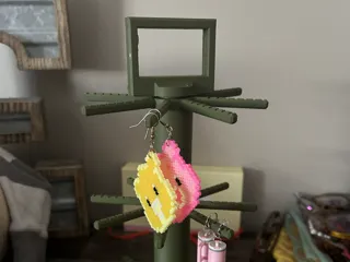 Earring/Keychain rotating modular display