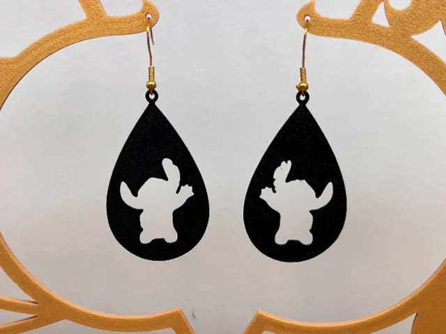 Earrings - Stitch
