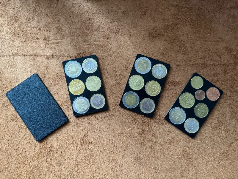 Emergency Coin card for your slim wallet or purse / Kit Card