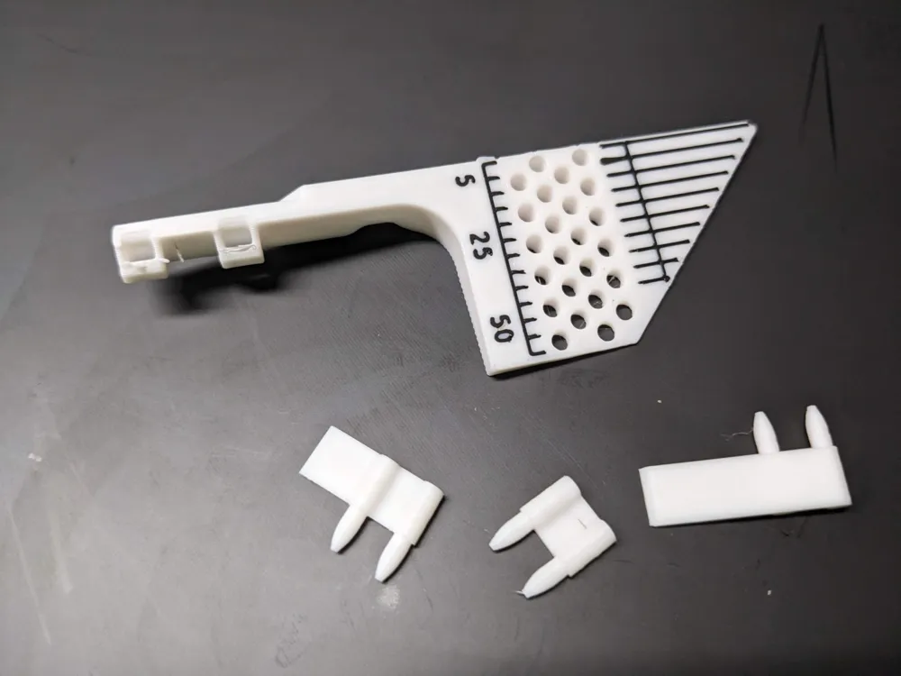 scissor-cutting-guide-by-makecents-3dp-makerworld