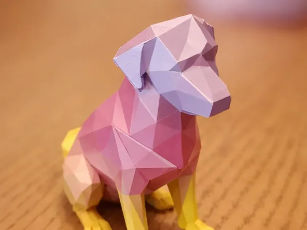 Labrador assis façon low poly