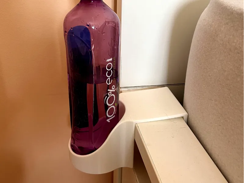 Suporte de Garrafa para Cama MALM – IKEA