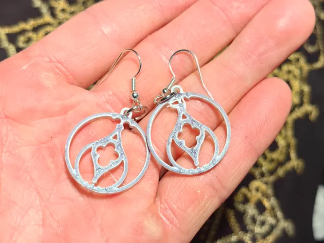 Cute Earrings (Gothic Improvisation)