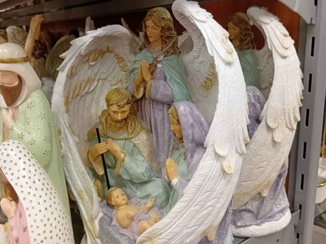 Crèche de Noël avec ange gardien
