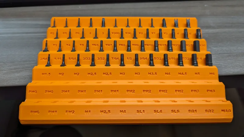 LTT Screwdriver Bit Holder