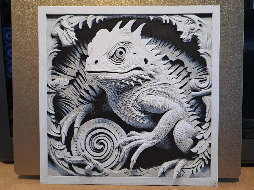 3d effect lizard - Hueforge - Free 3D Print Model - MakerWorld