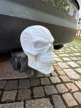Adorno temático: Tribal Skull Tow Hitch Cover — vista de referencia 3