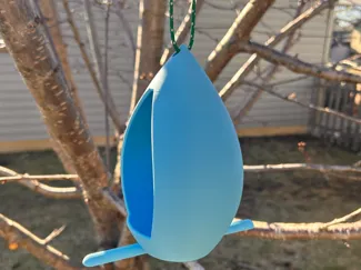 Simple Bird Feeder