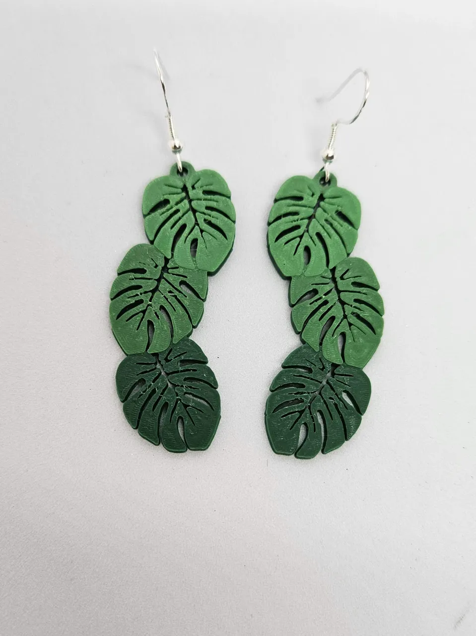 Beautiful Monstera earring view 3