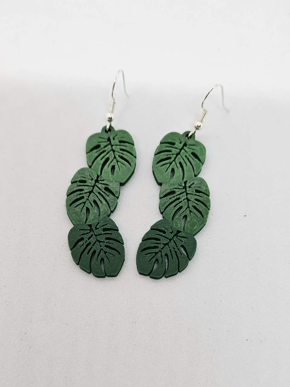 Beautiful Monstera earring view 4