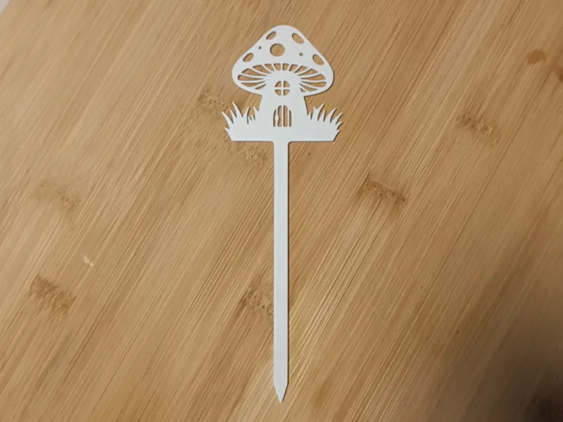 Blumenstecker Pilz _ Mushroom
